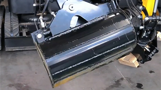 小型挖掘機傾斜鏟斗視頻